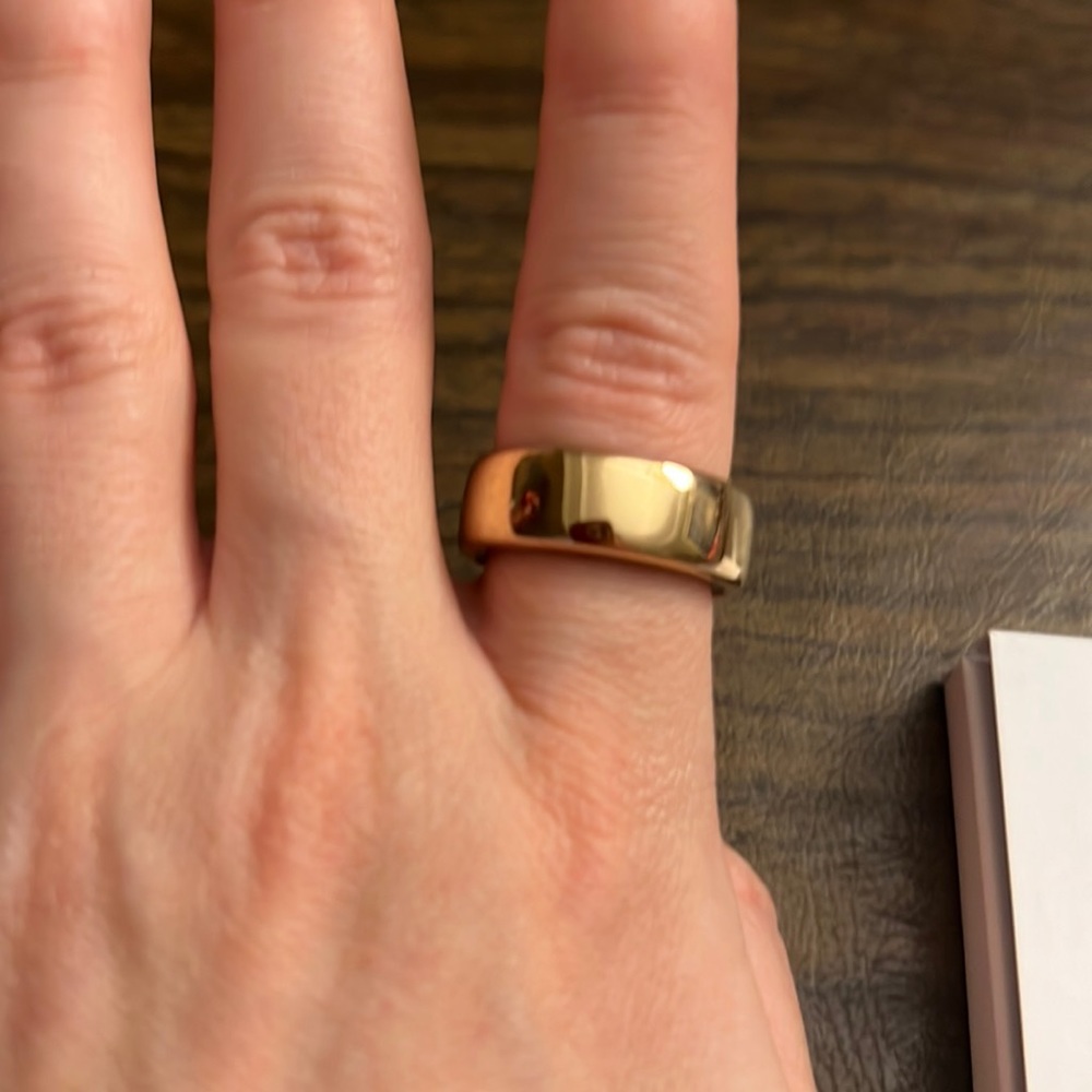 Oura Gen3 Rose gold horizon ring